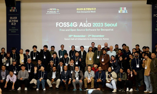 FOSS4G Asia Mid Report.jpg